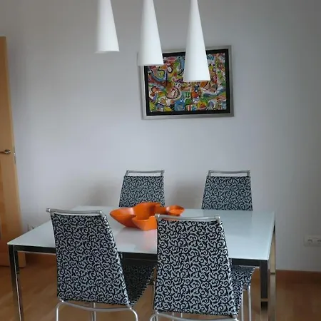 Atico, Piscina, Ac, Wi-fi Y Parking Gratis, Gran Terraza, Vut 47-79 Arroyo de la Encomienda