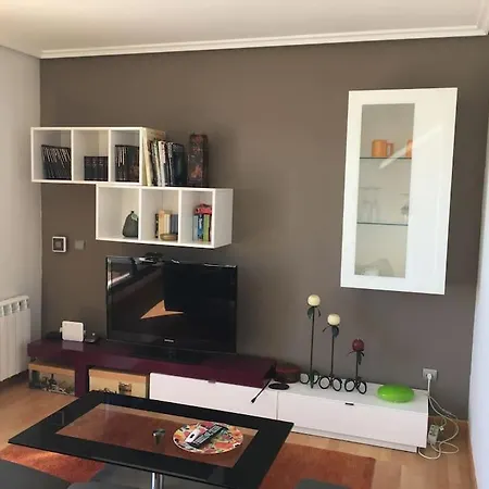 Atico, Piscina, Ac, Wi-fi Y Parking Gratis, Gran Terraza, Vut 47-79 *