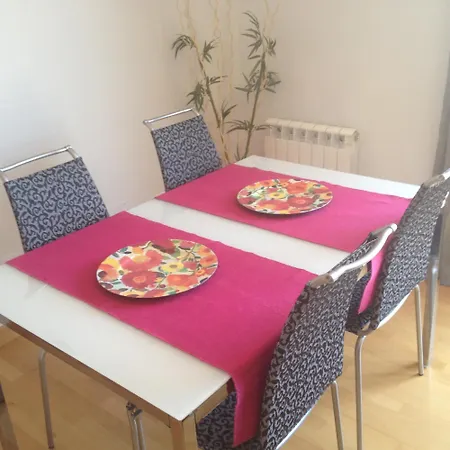 Atico, Piscina, Ac, Wi-fi Y Parking Gratis, Gran Terraza, Vut 47-79 Arroyo de la Encomienda